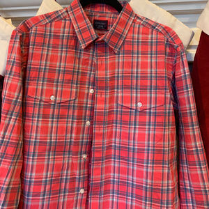 Untuckit Soft Cotton Plaid Button Up